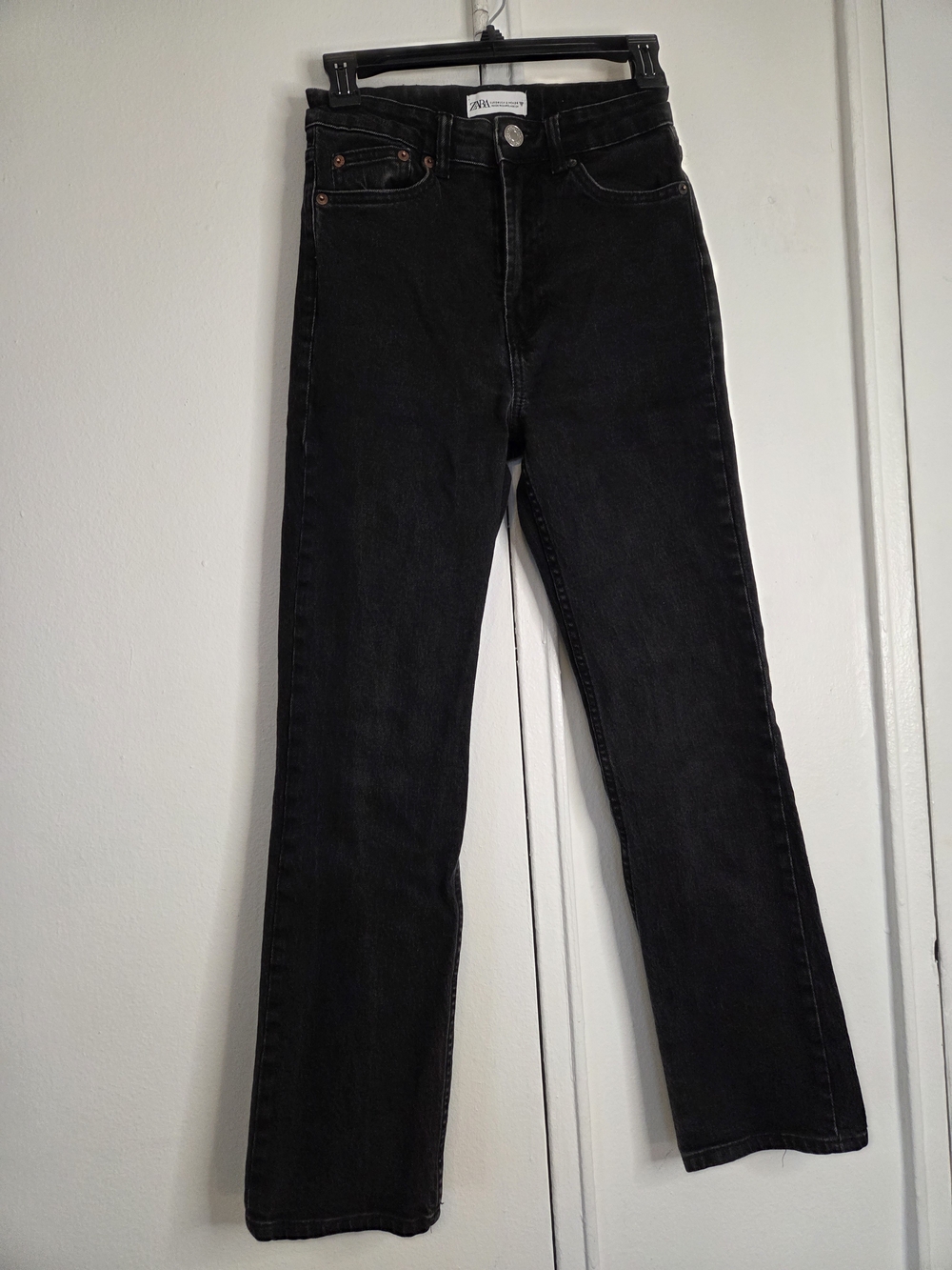 Zara Black Straight Leg High-Rise Jeans